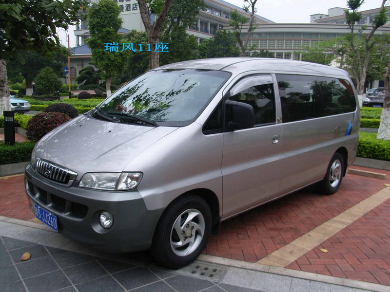 鄭州大巴車出租一天需要多少錢？